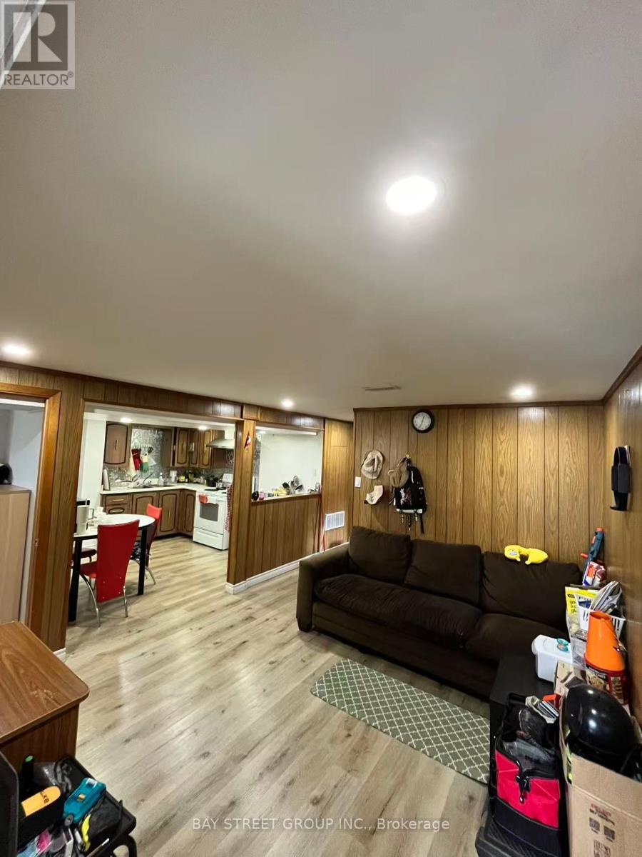 116 Apache Trail, Toronto, ON - Indoor