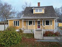 219 Dominion Street Glace Bay, NS B1A 3N2