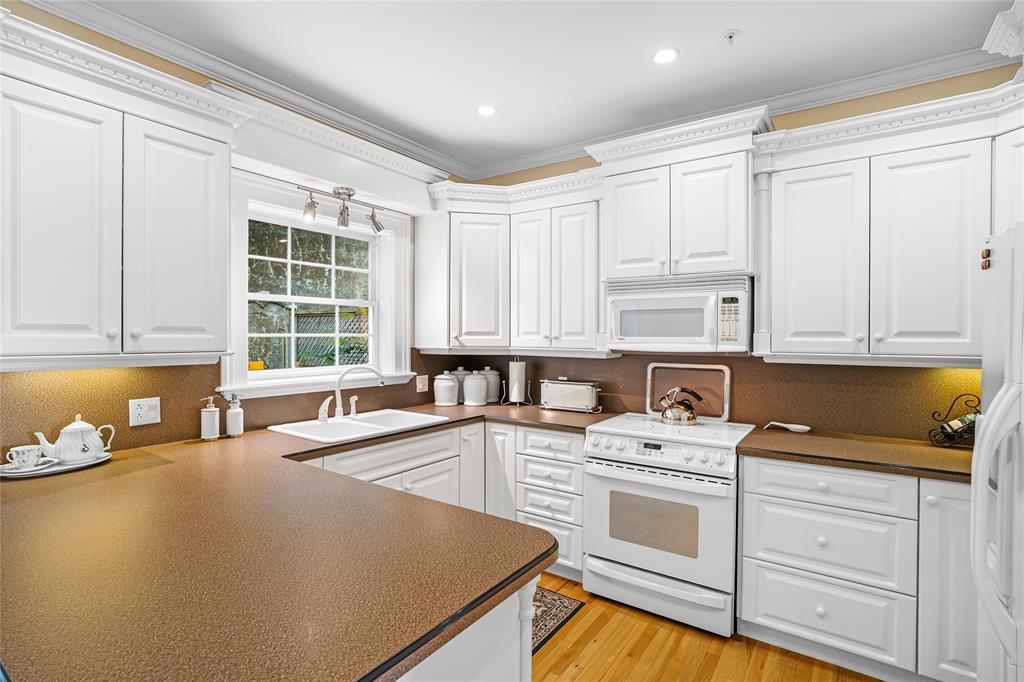 50 Queens Road, St John'S, NL