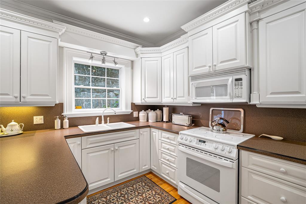 50 Queens Road, St John'S, NL