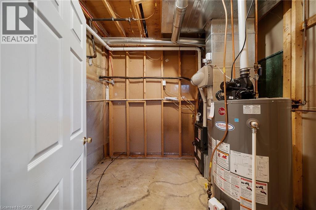 16 Macpherson Drive, Paris, ON - Indoor Photo Showing Basement