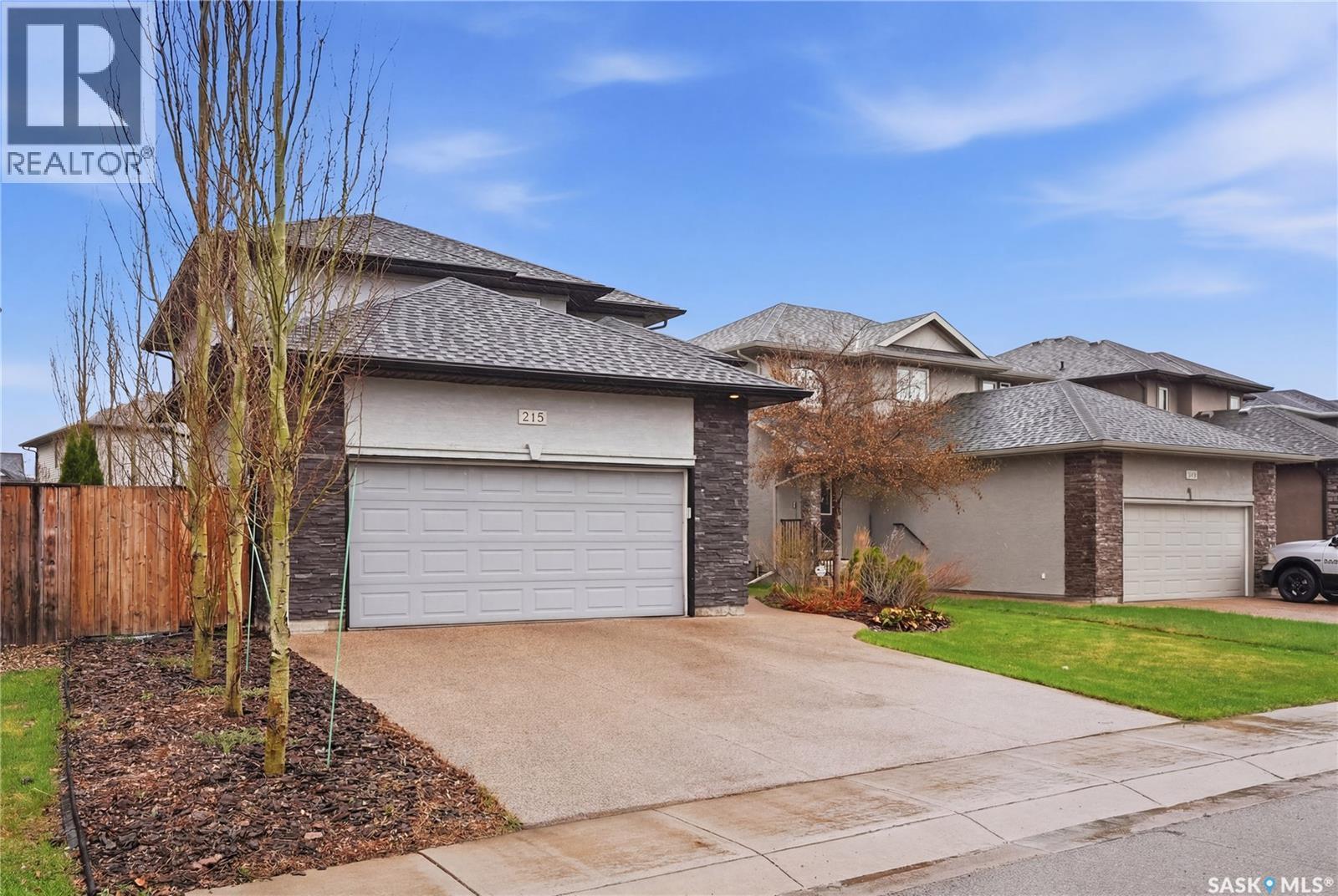 215 Whalley Crescent, Saskatoon, SK - Outdoor
