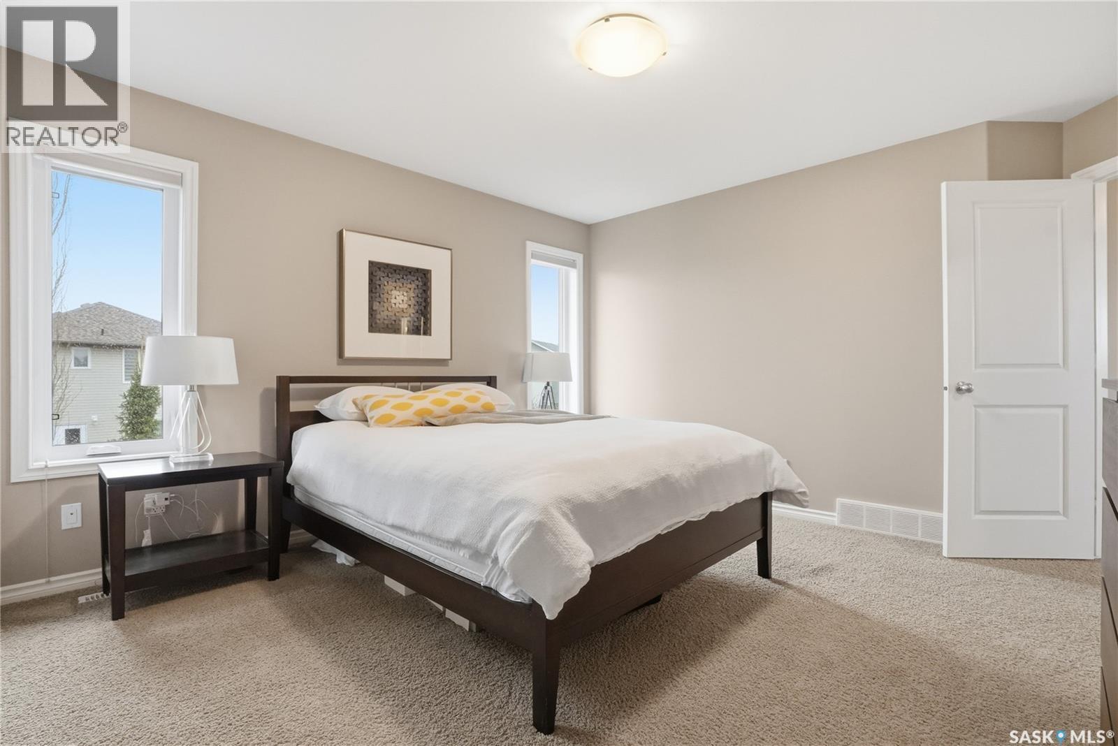215 Whalley Crescent, Saskatoon, SK - Indoor Photo Showing Bedroom
