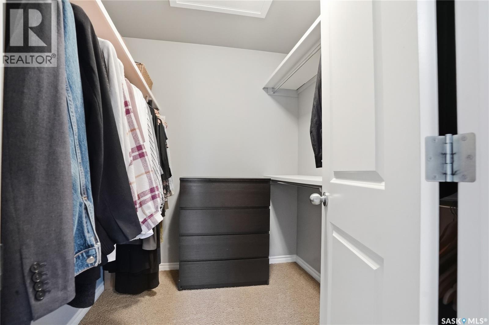 215 Whalley Crescent, Saskatoon, SK - Indoor With Storage