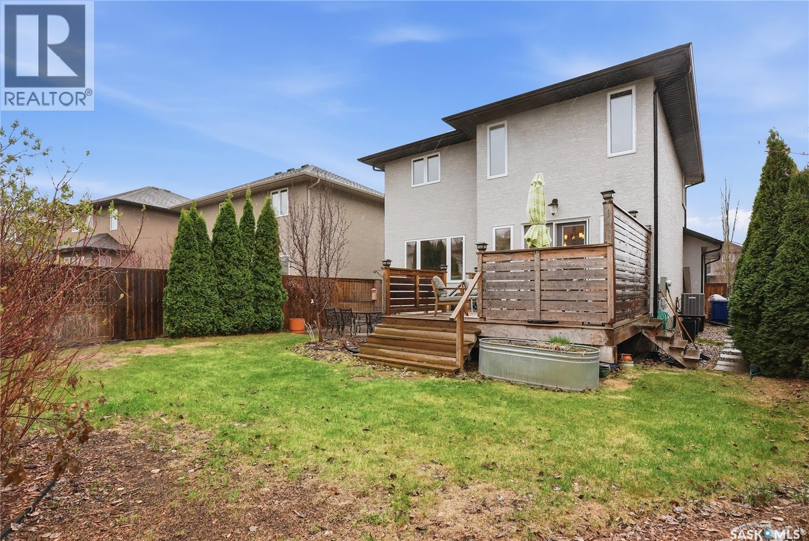 215 Whalley Crescent, Saskatoon, SK - Outdoor