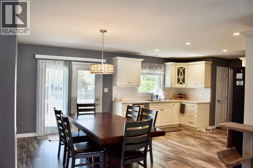 5600 Blackwell Sideroad Unit# 410, Sarnia, ON - Indoor