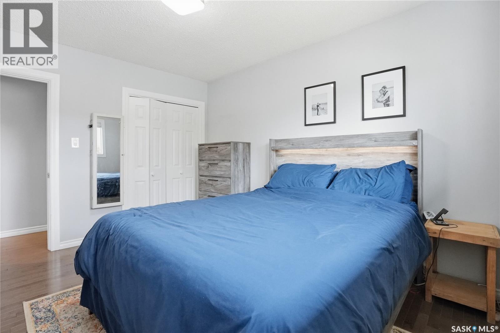 1210 K Avenue N, Saskatoon, SK - Indoor Photo Showing Bedroom