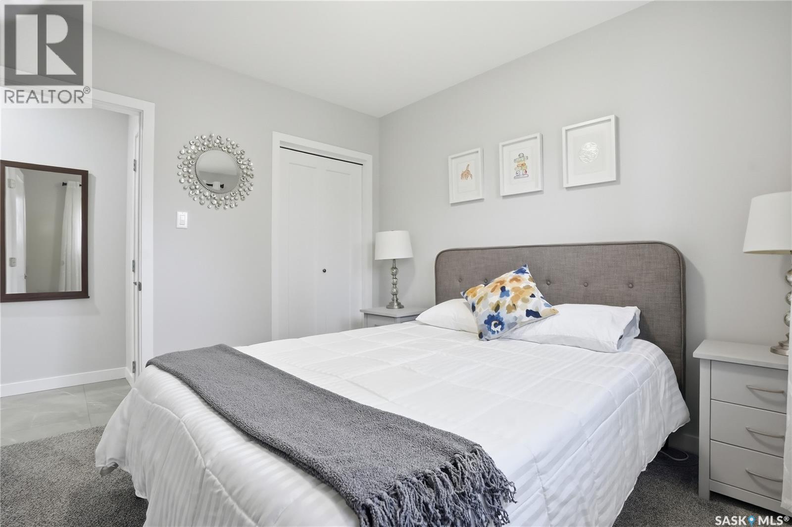 1646 East Heights, Saskatoon, SK - Indoor Photo Showing Bedroom