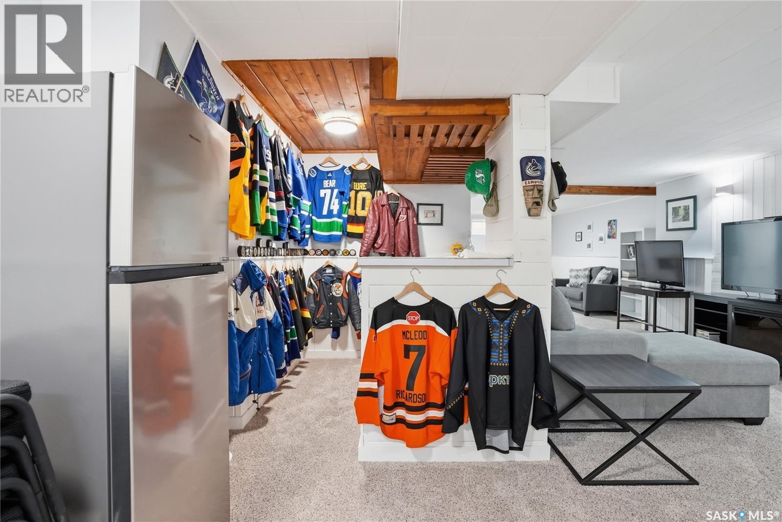 1646 East Heights, Saskatoon, SK - Indoor Photo Showing Other Room