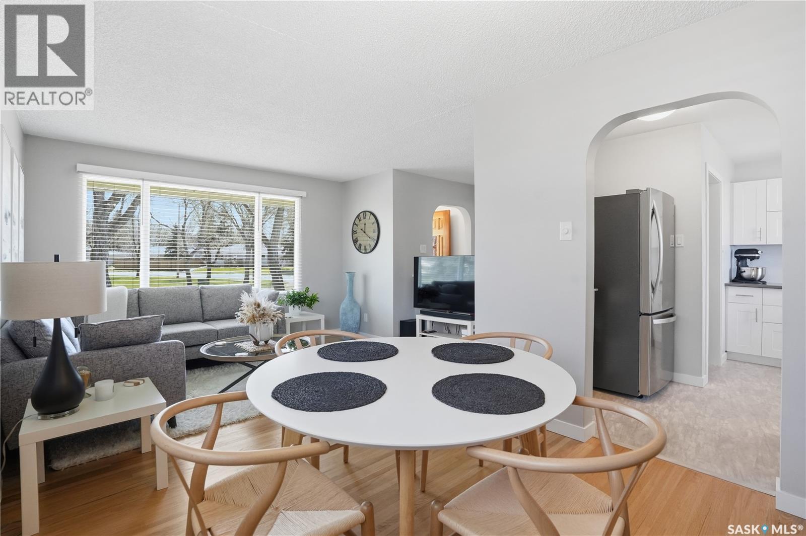 5654 Walker Crescent, Regina, SK - Indoor