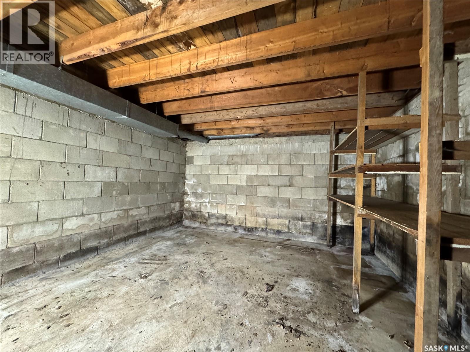 208 Irvine Street, Cut Knife, SK - Indoor