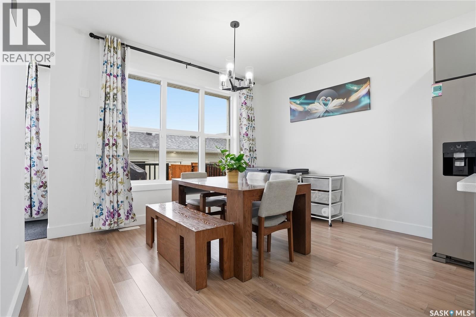 187 Rosewood Boulevard E, Saskatoon, SK - Indoor Photo Showing Dining Room