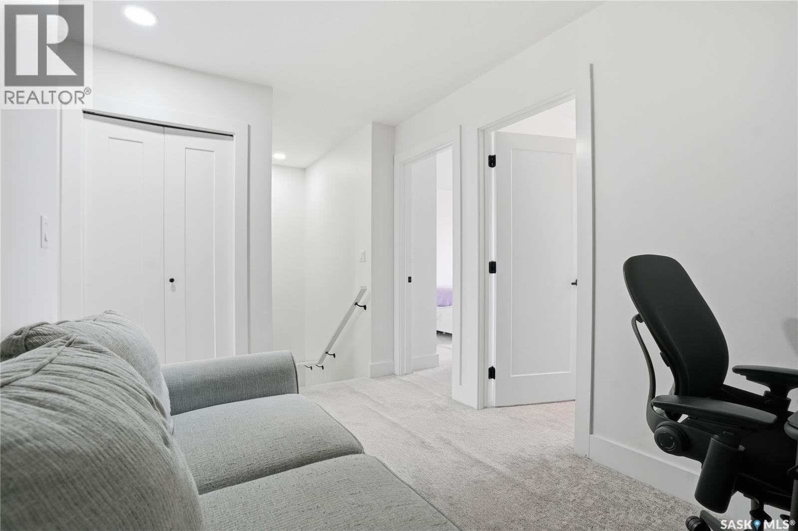 187 Rosewood Boulevard E, Saskatoon, SK - Indoor