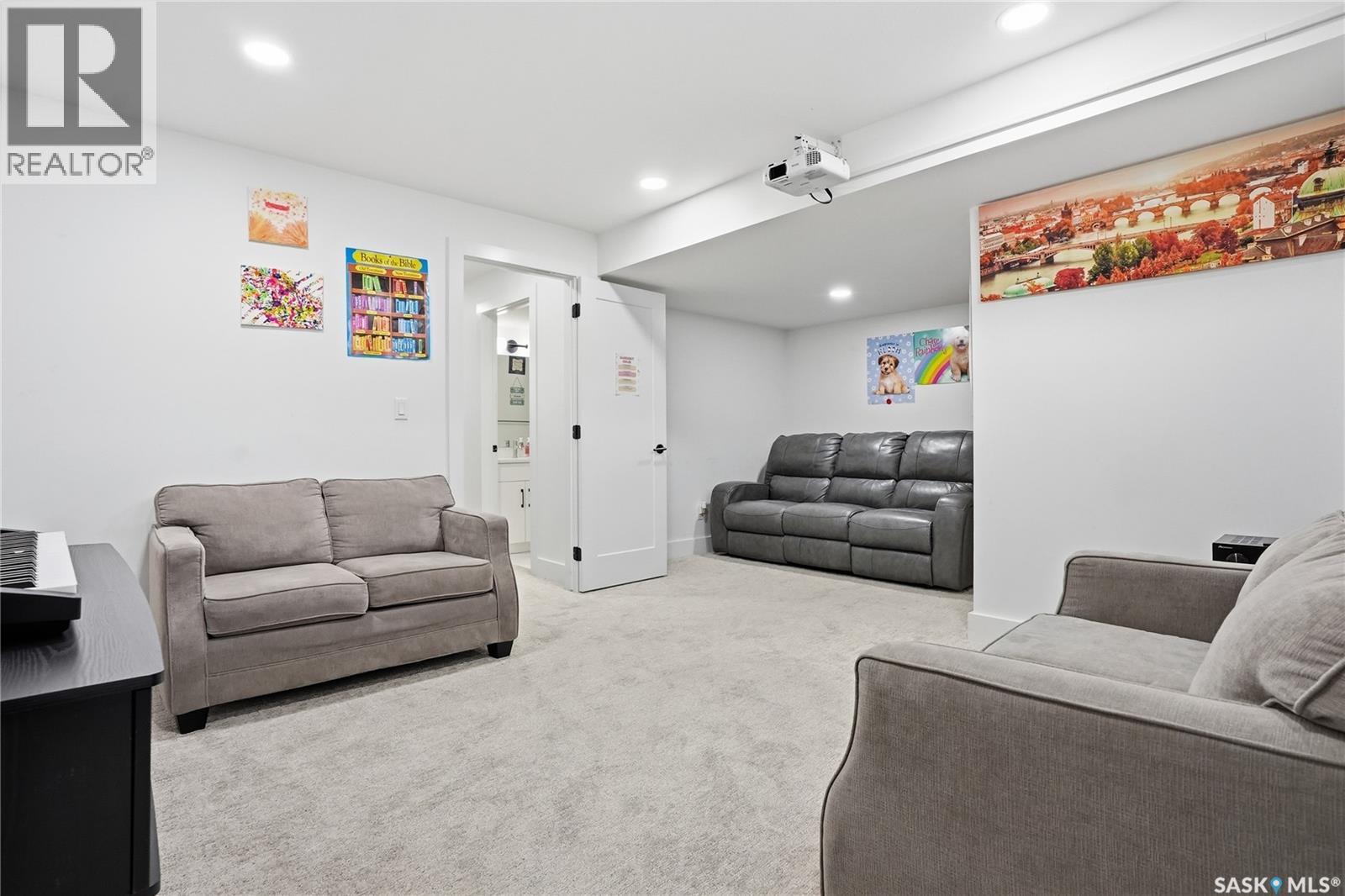 187 Rosewood Boulevard E, Saskatoon, SK - Indoor