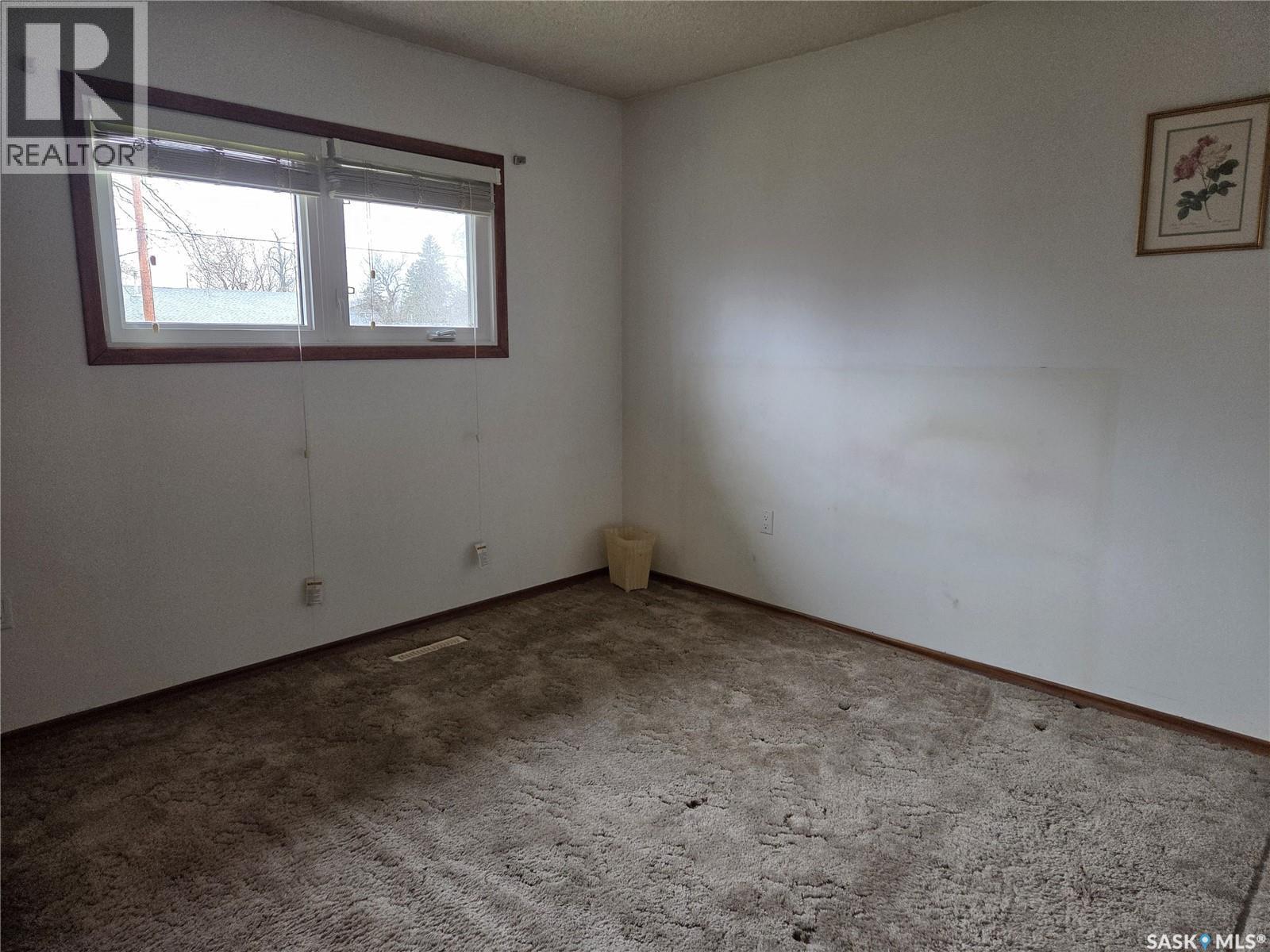 249 Sixth Street Ne, Wadena, SK - Indoor Photo Showing Other Room