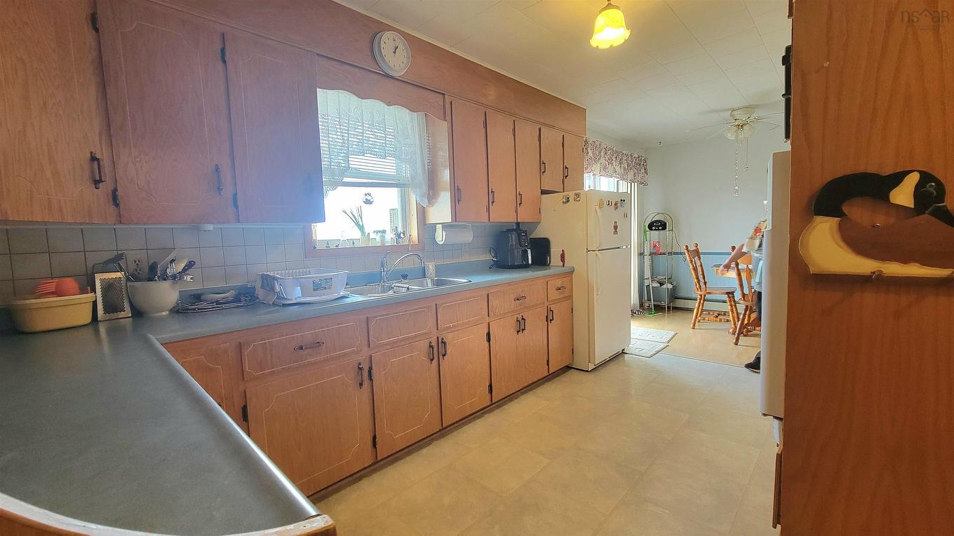 12 Haley Road, Yarmouth, NS