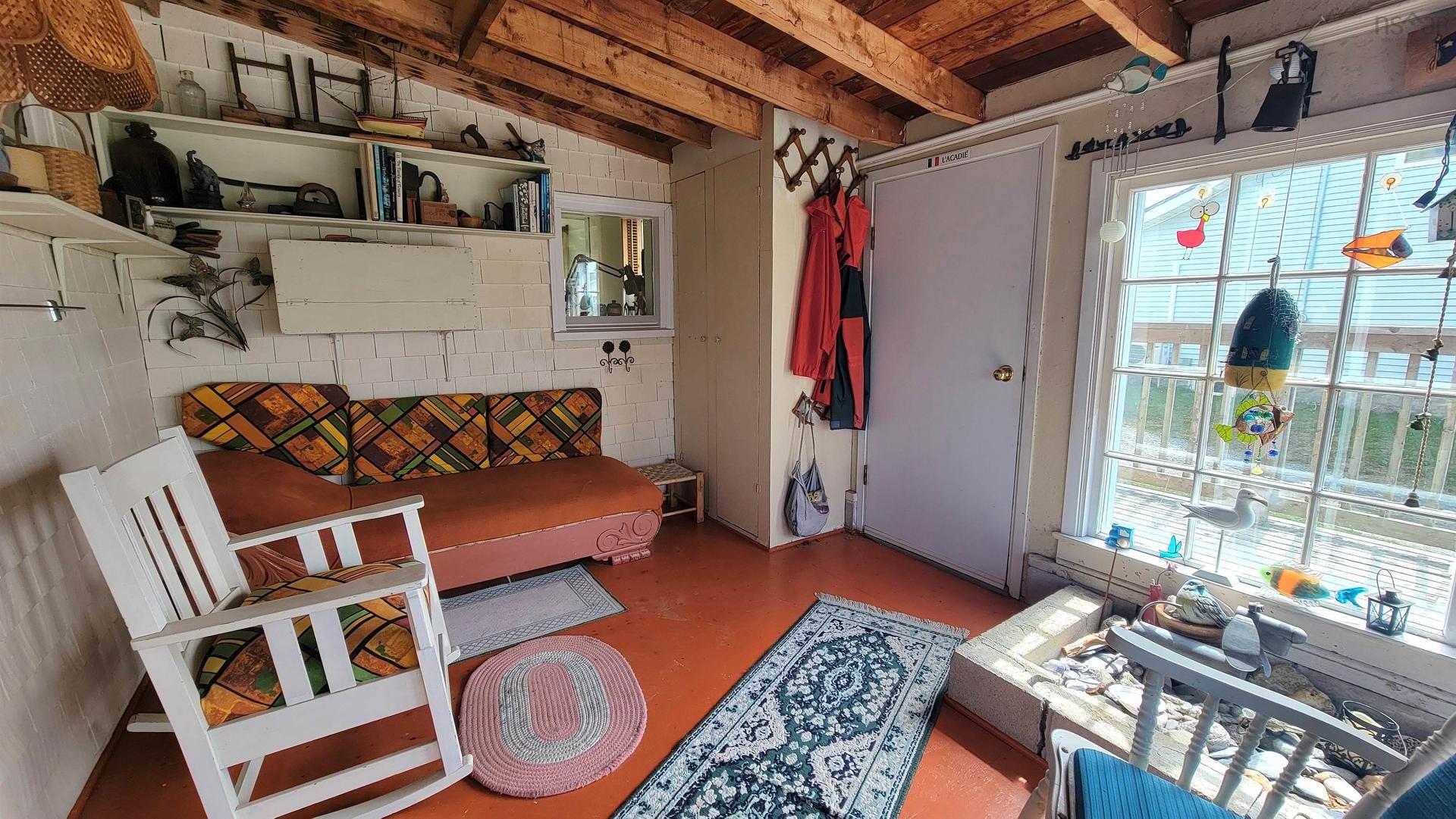 8137 Highway 1, Meteghan, NS