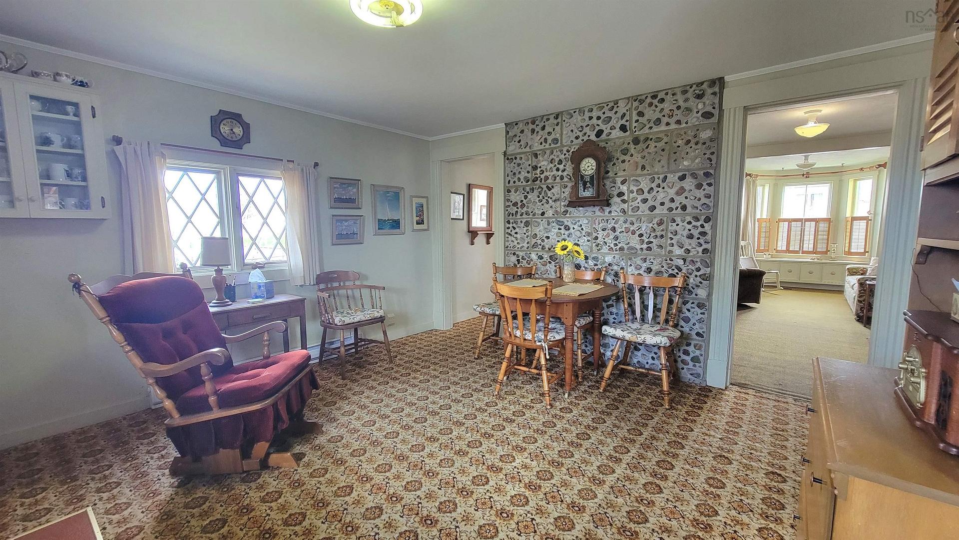 8137 Highway 1, Meteghan, NS