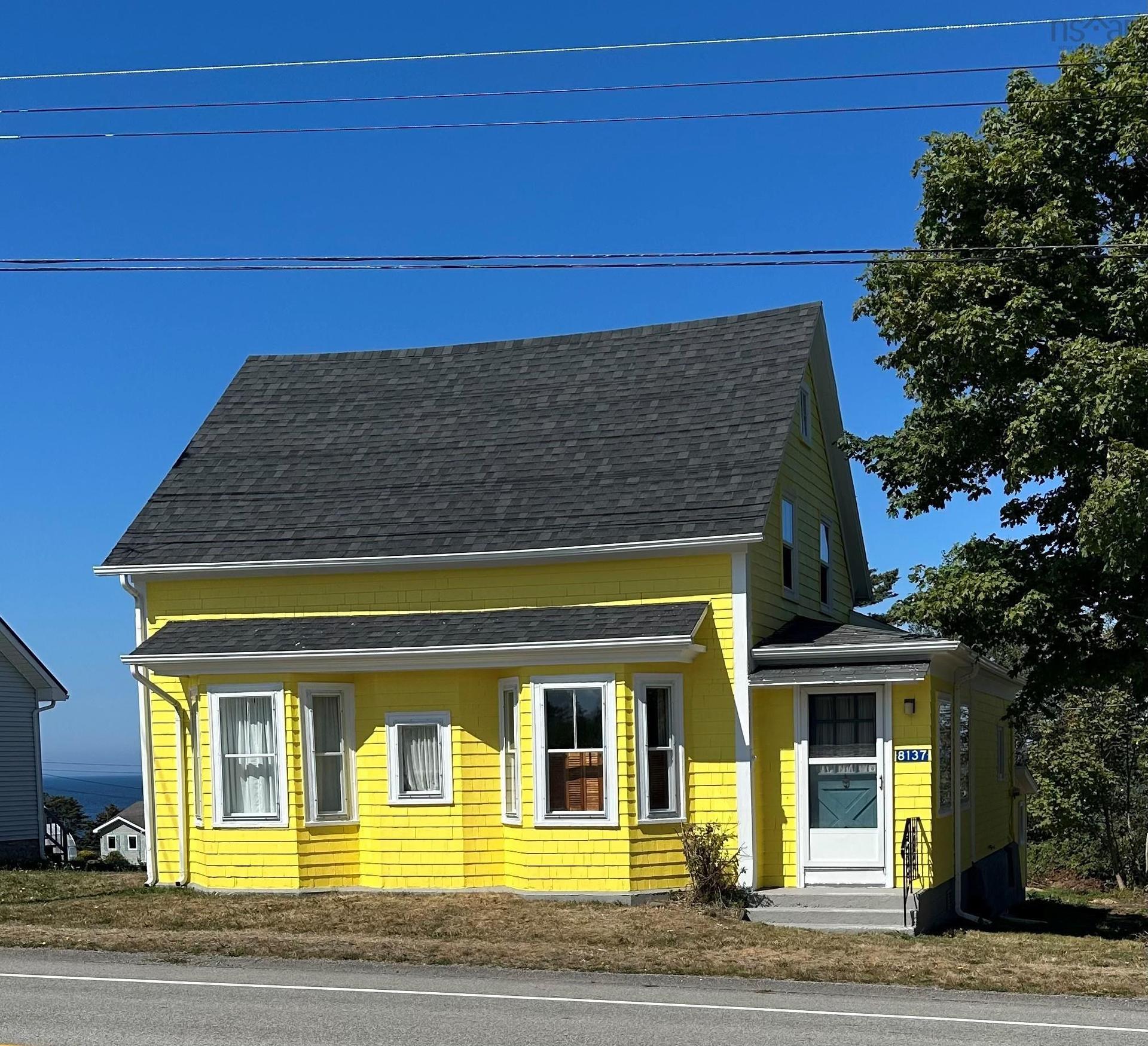 8137 Highway 1, Meteghan, NS