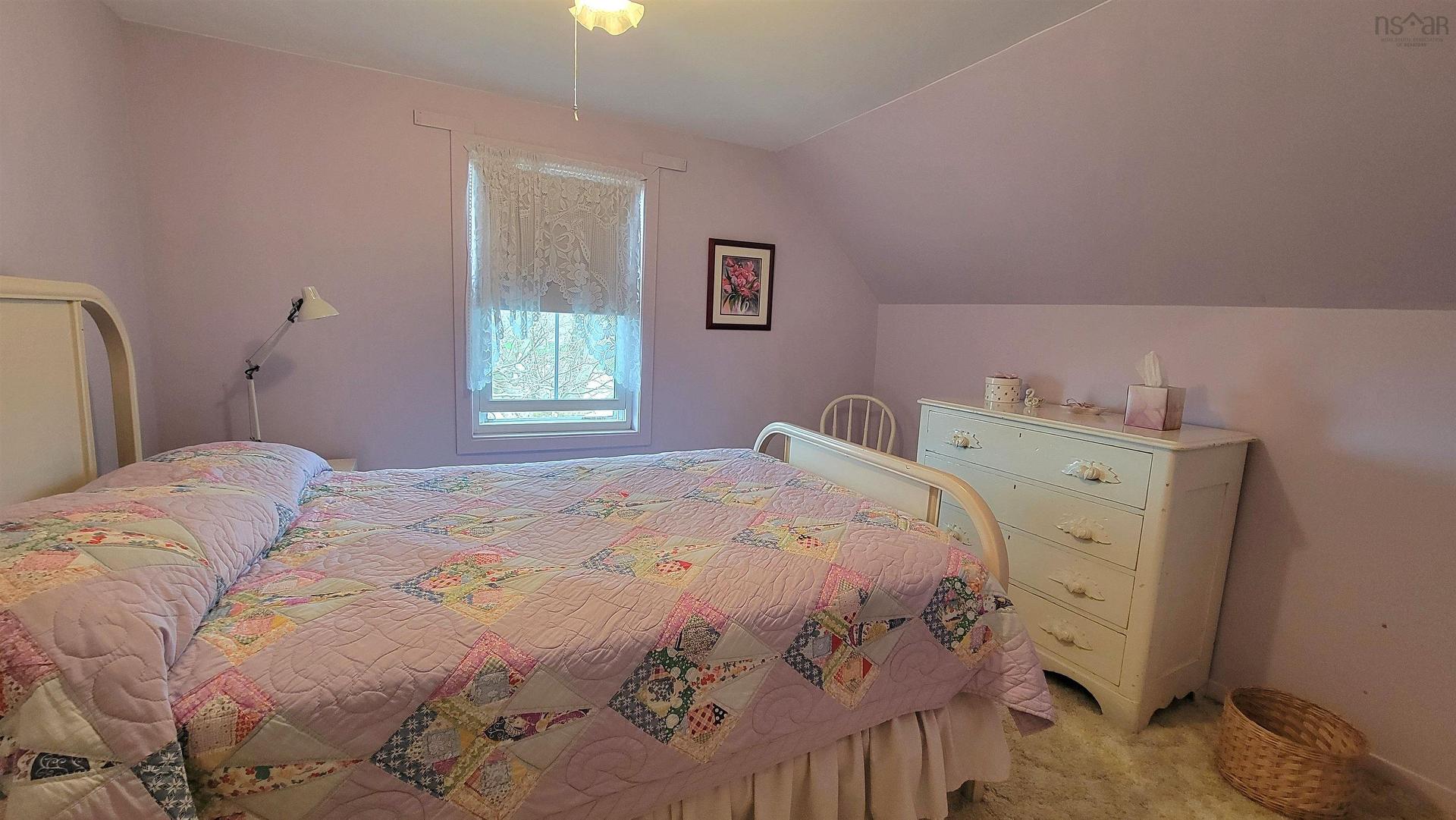 8137 Highway 1, Meteghan, NS