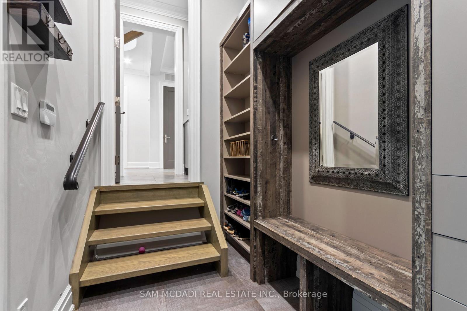 1134 Welwyn Drive, Mississauga, ON - Indoor