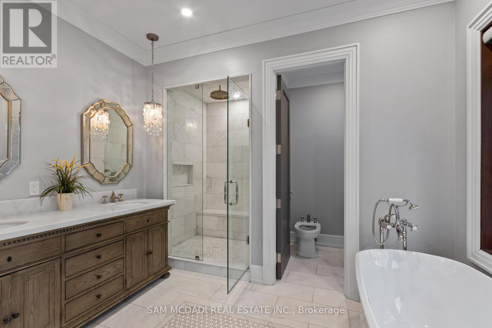 1134 Welwyn Drive, Mississauga, ON - Indoor Photo Showing Bathroom