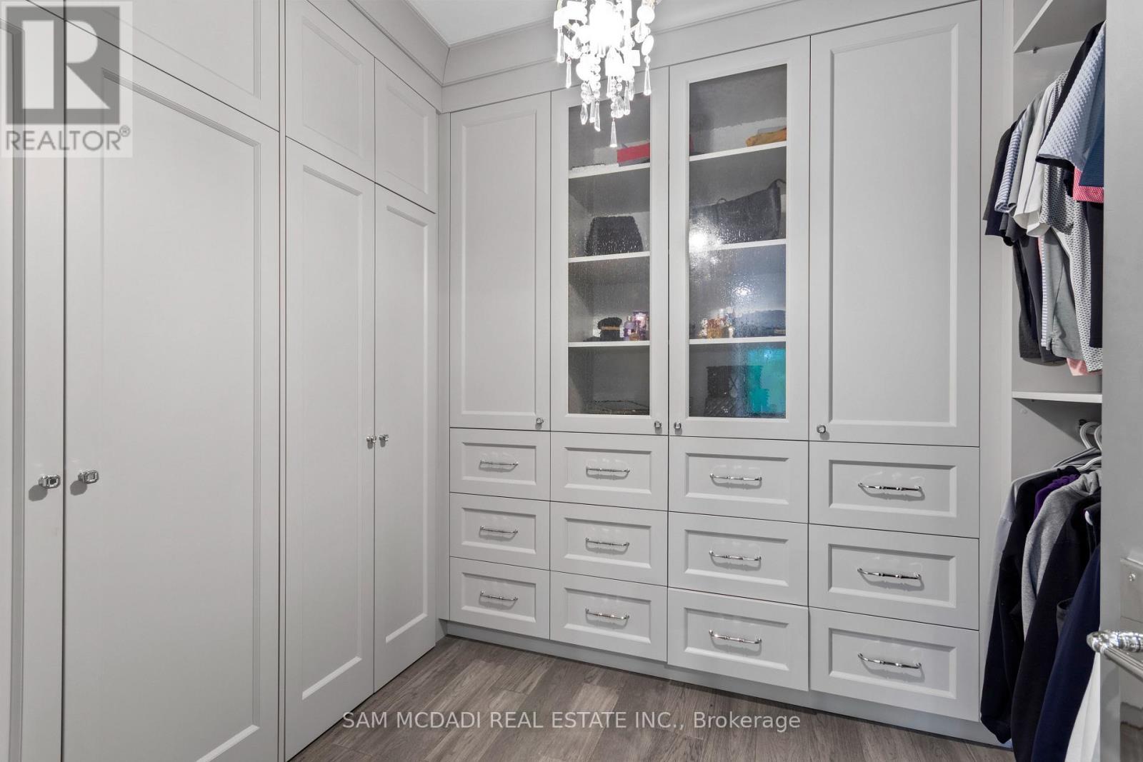 1134 Welwyn Drive, Mississauga, ON - Indoor Photo Showing Other Room