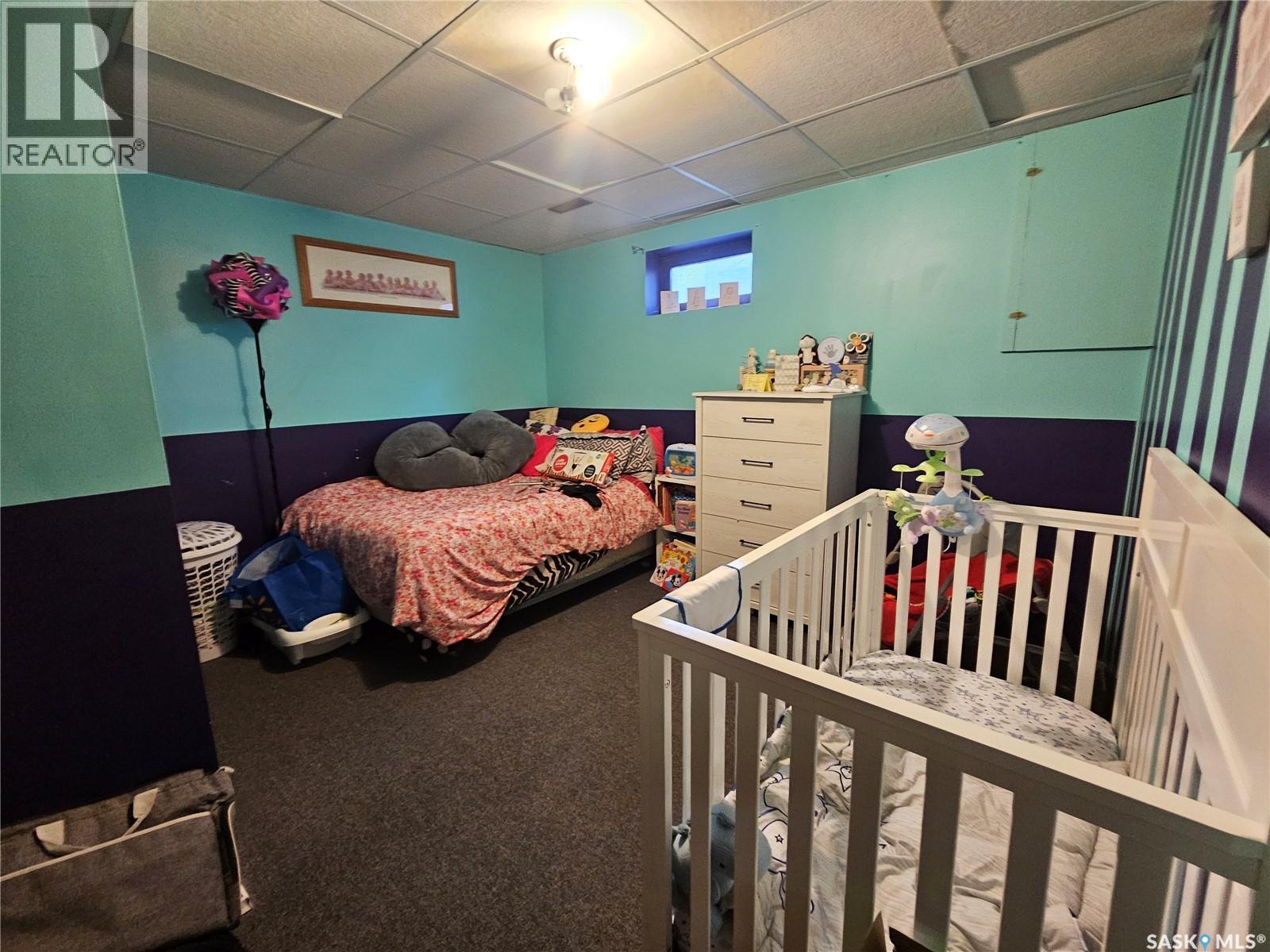 1204 North Railway Street E, Swift Current, SK - Indoor Photo Showing Bedroom