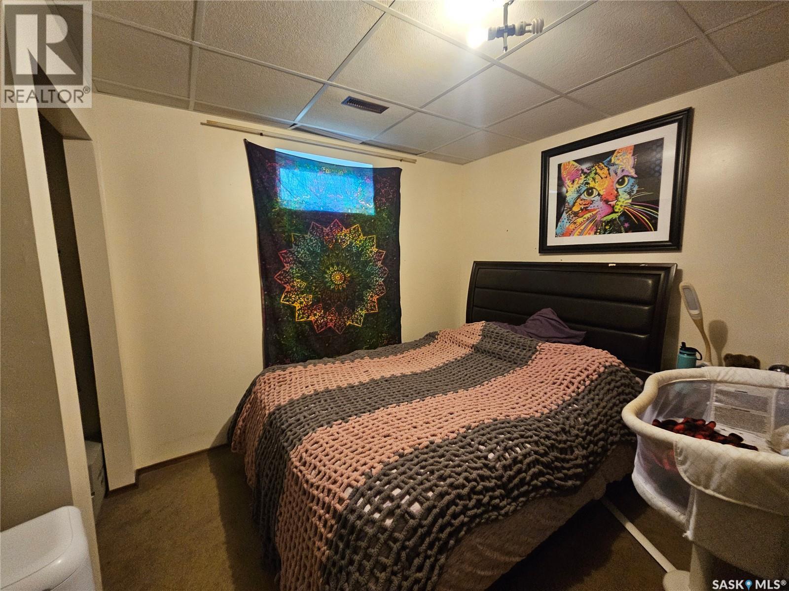 1204 North Railway Street E, Swift Current, SK - Indoor Photo Showing Bedroom