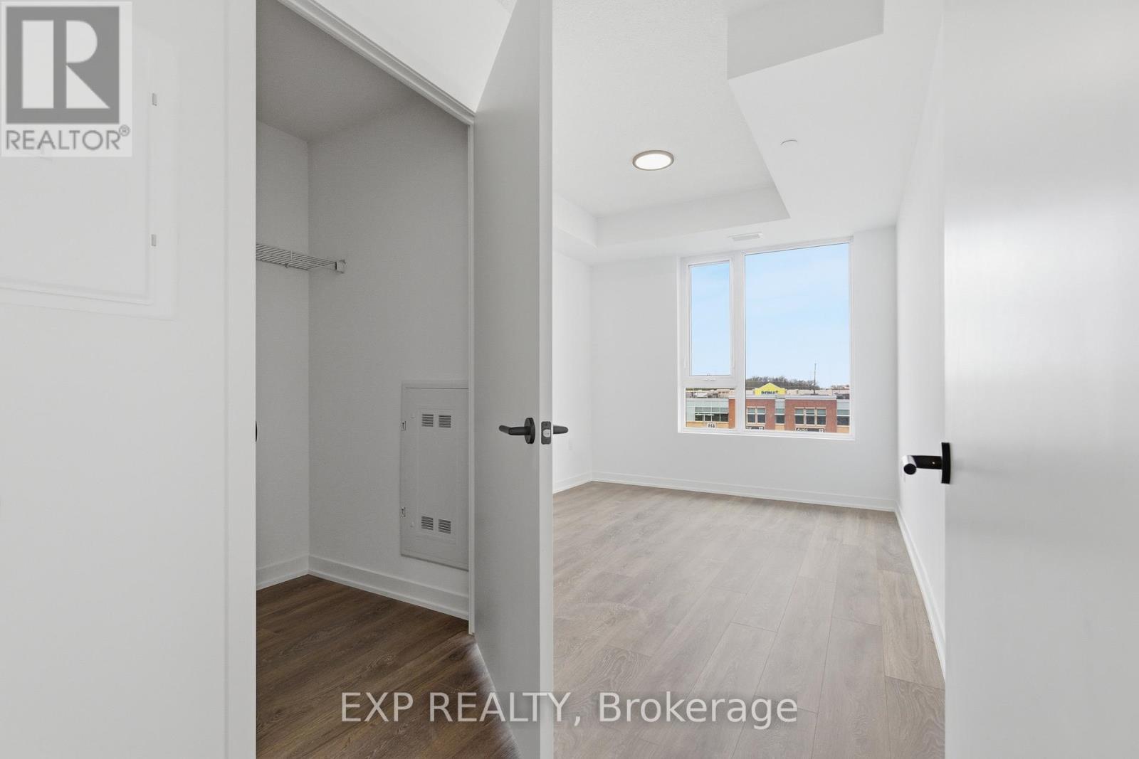 426 - 4878 Powers Common, Burlington, ON - Indoor Photo Showing Other Room
