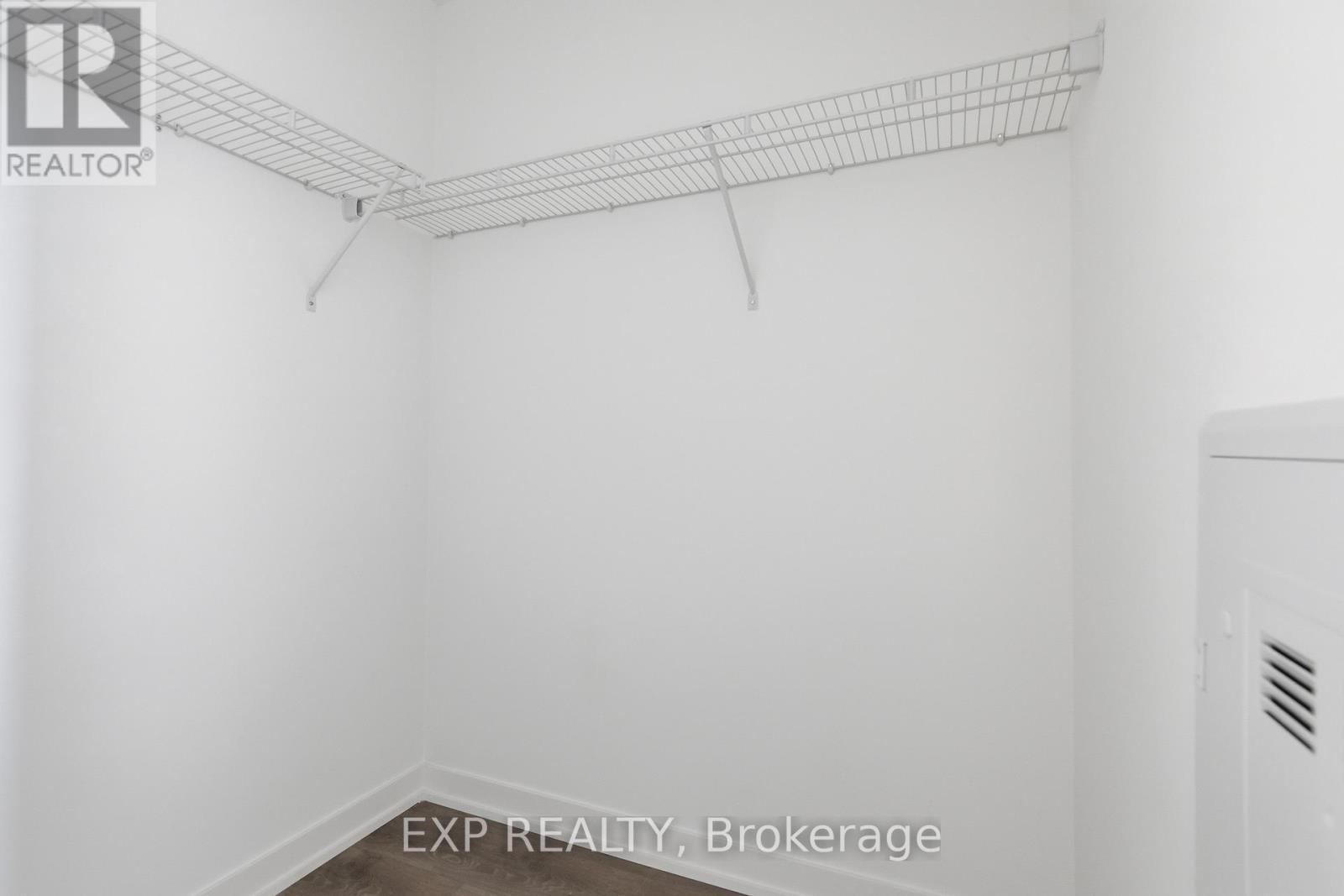 426 - 4878 Powers Common, Burlington, ON - Indoor With Storage