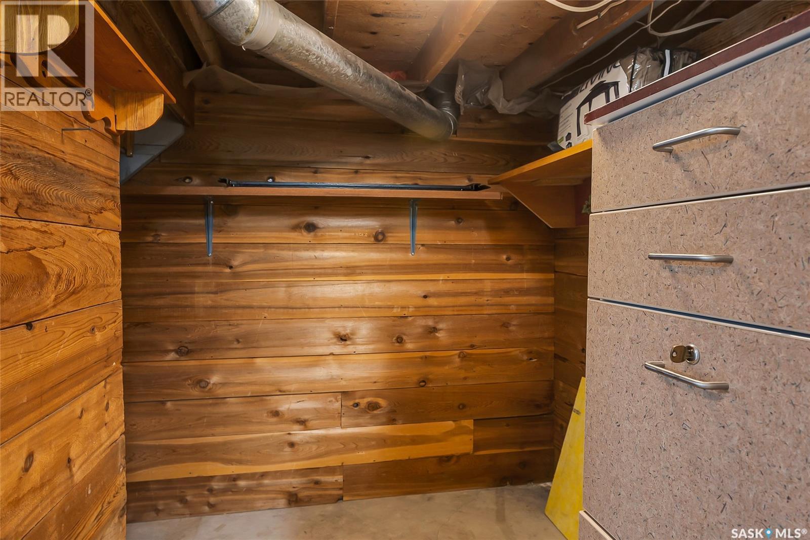 606 Wardlow Road, Saskatoon, SK - Indoor Photo Showing Other Room