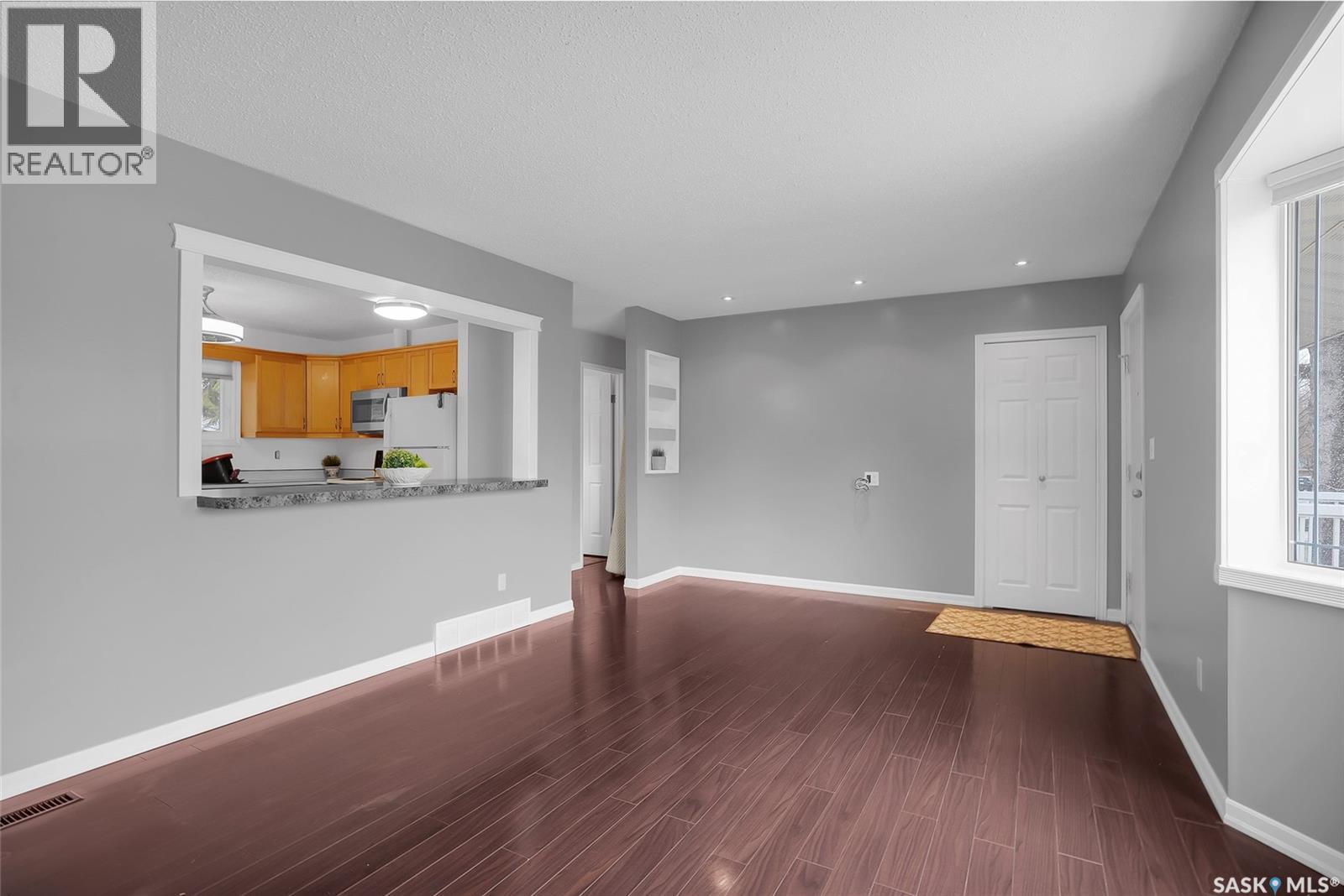 606 Wardlow Road, Saskatoon, SK - Indoor Photo Showing Other Room