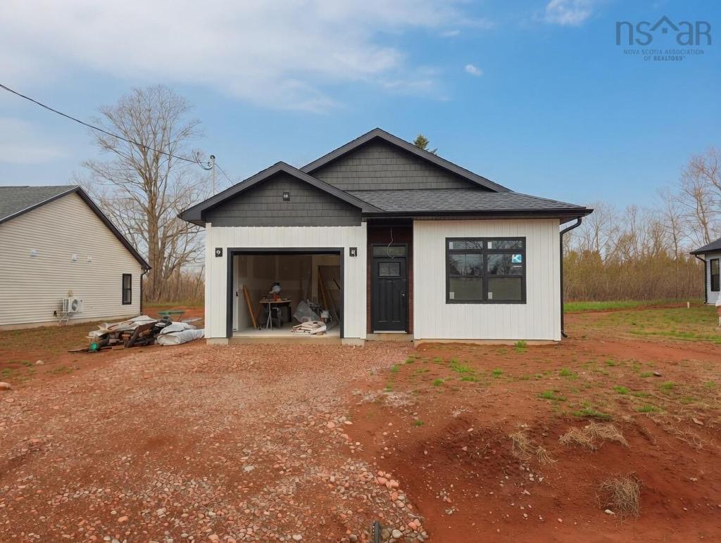 19 26 Livia Meadows, Debert, NS - Outdoor