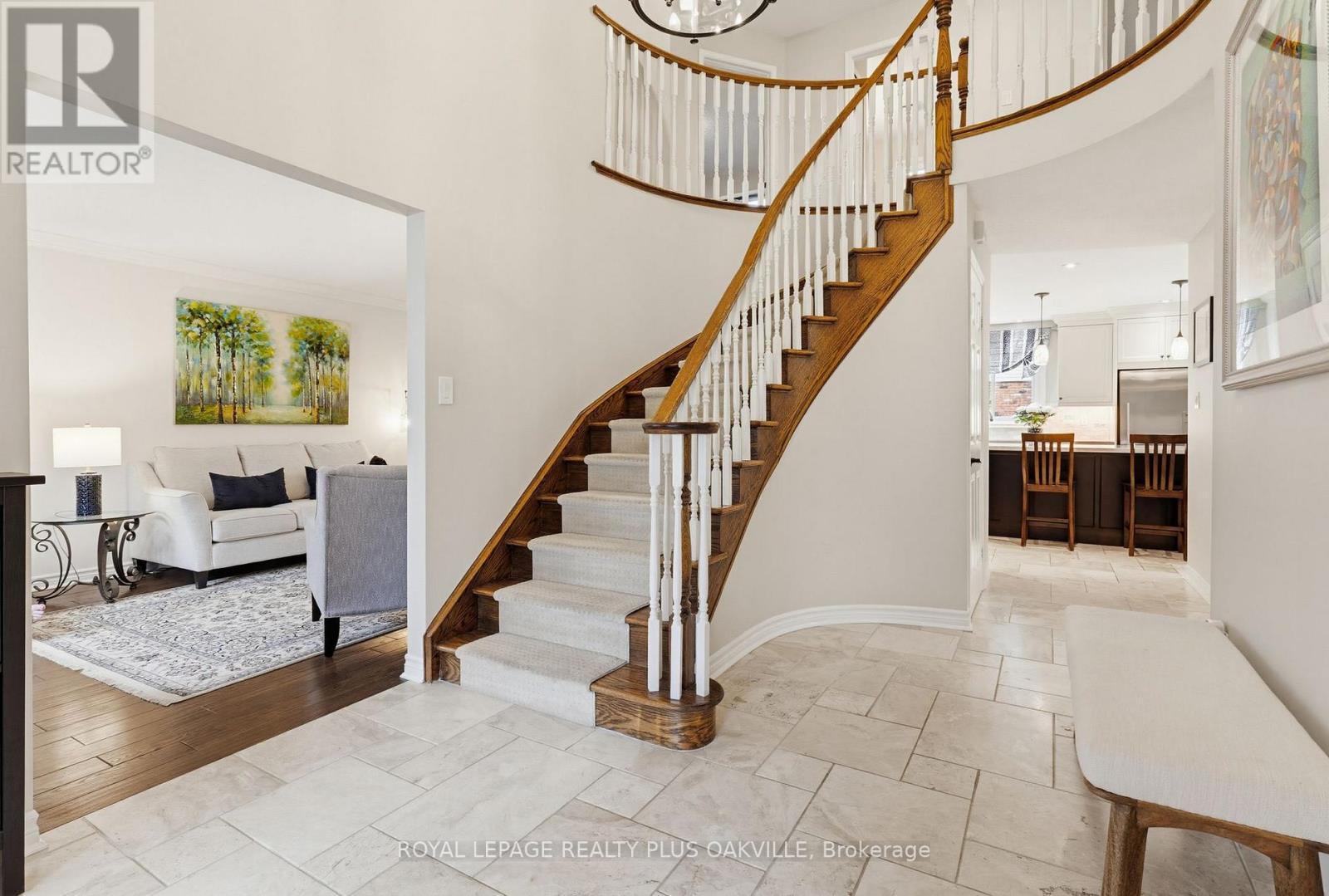 67 Honeysuckle Crescent, Hamilton, ON - Indoor Photo Showing Other Room