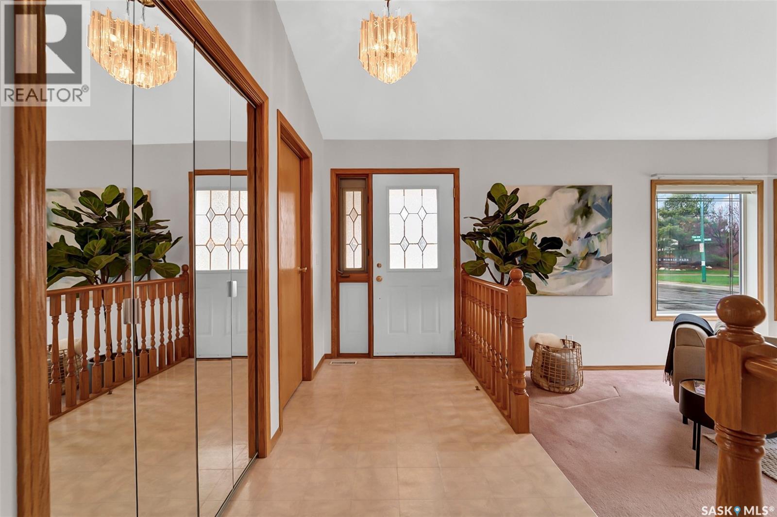 735 Fairbrother Avenue, Saskatoon, SK - Indoor Photo Showing Other Room