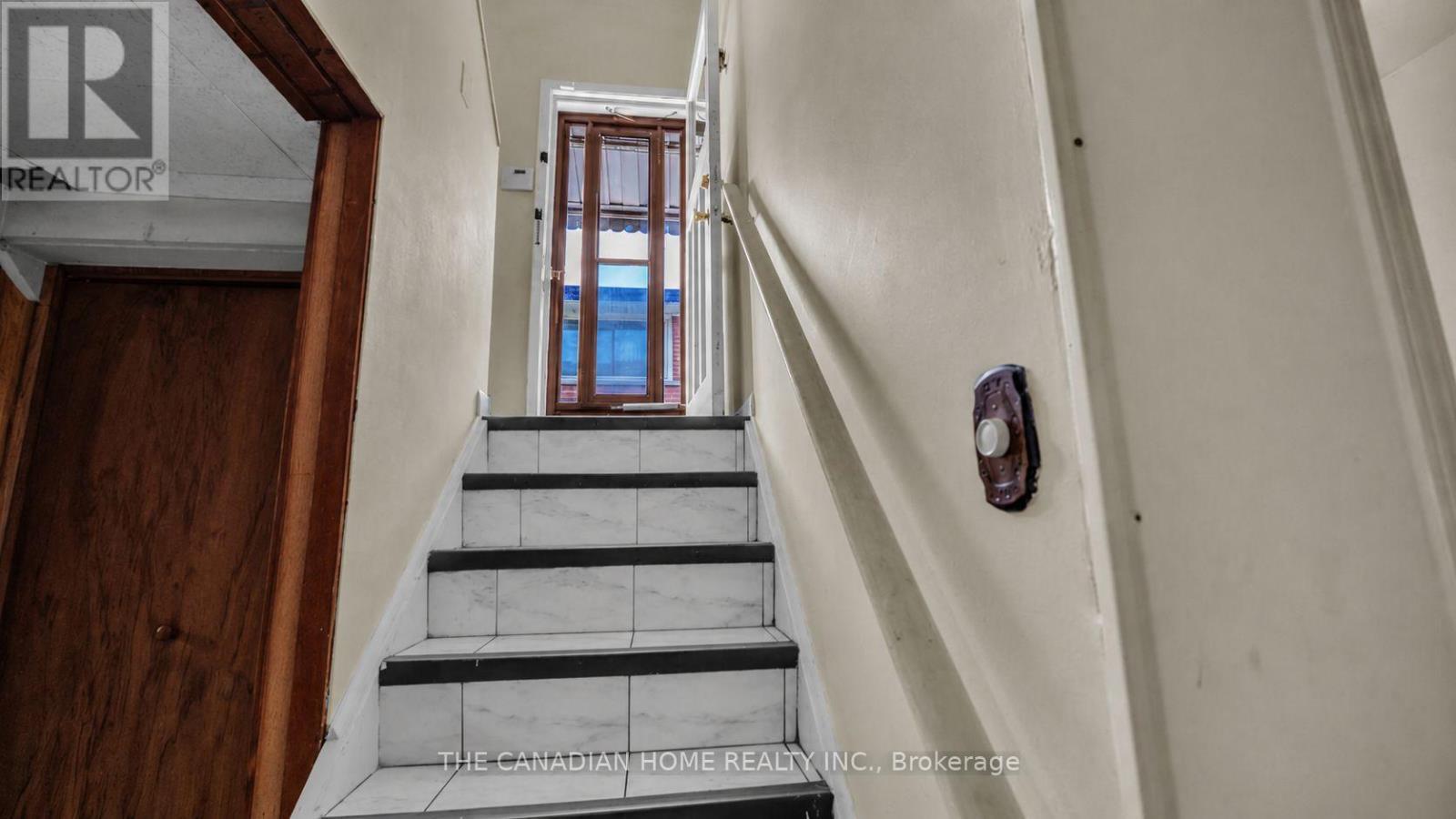196 Tuxedo Avenue, Hamilton, ON - Indoor Photo Showing Other Room