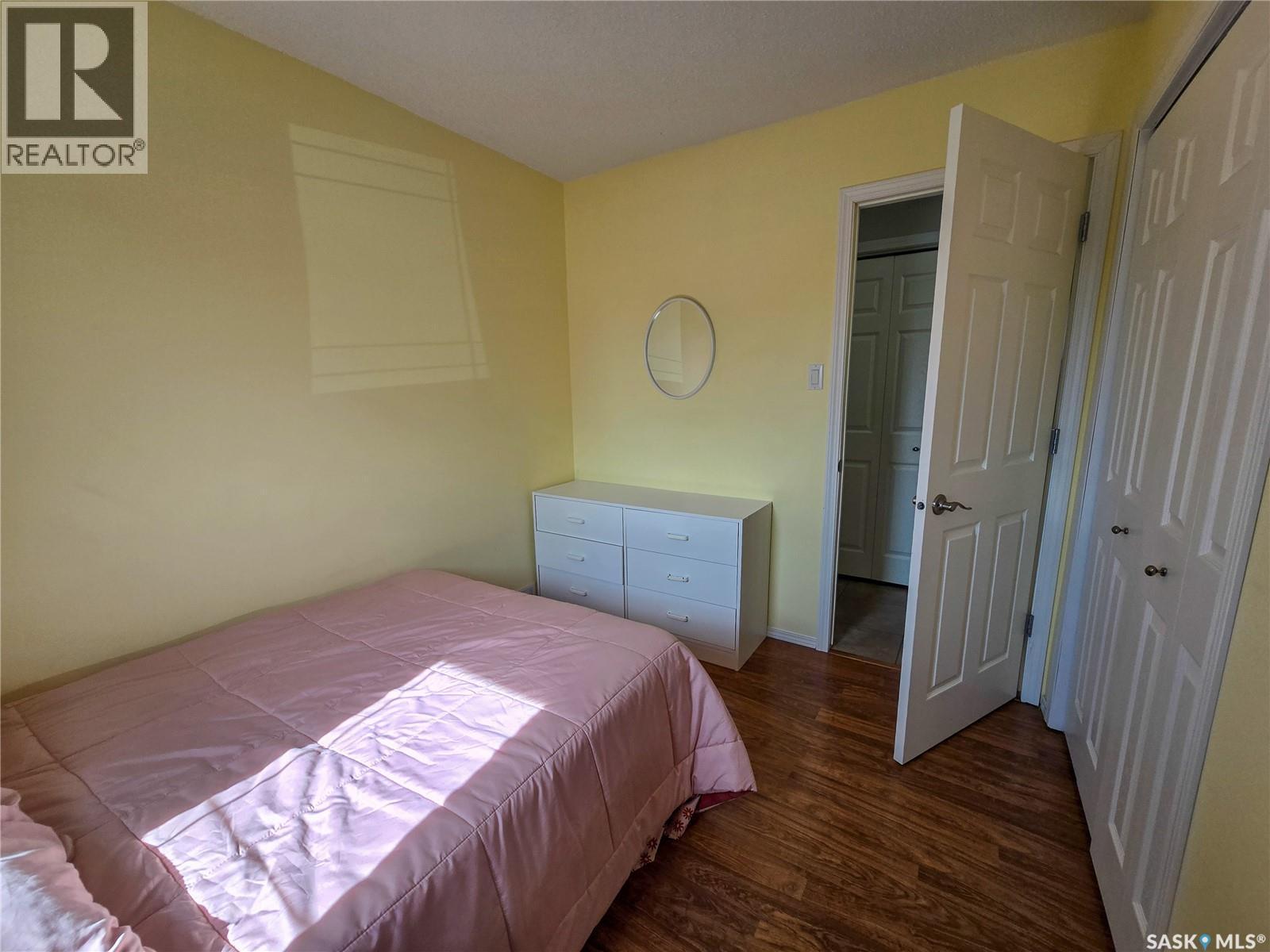 15 Mackenzie Drive, Yorkton, SK - Indoor Photo Showing Bedroom