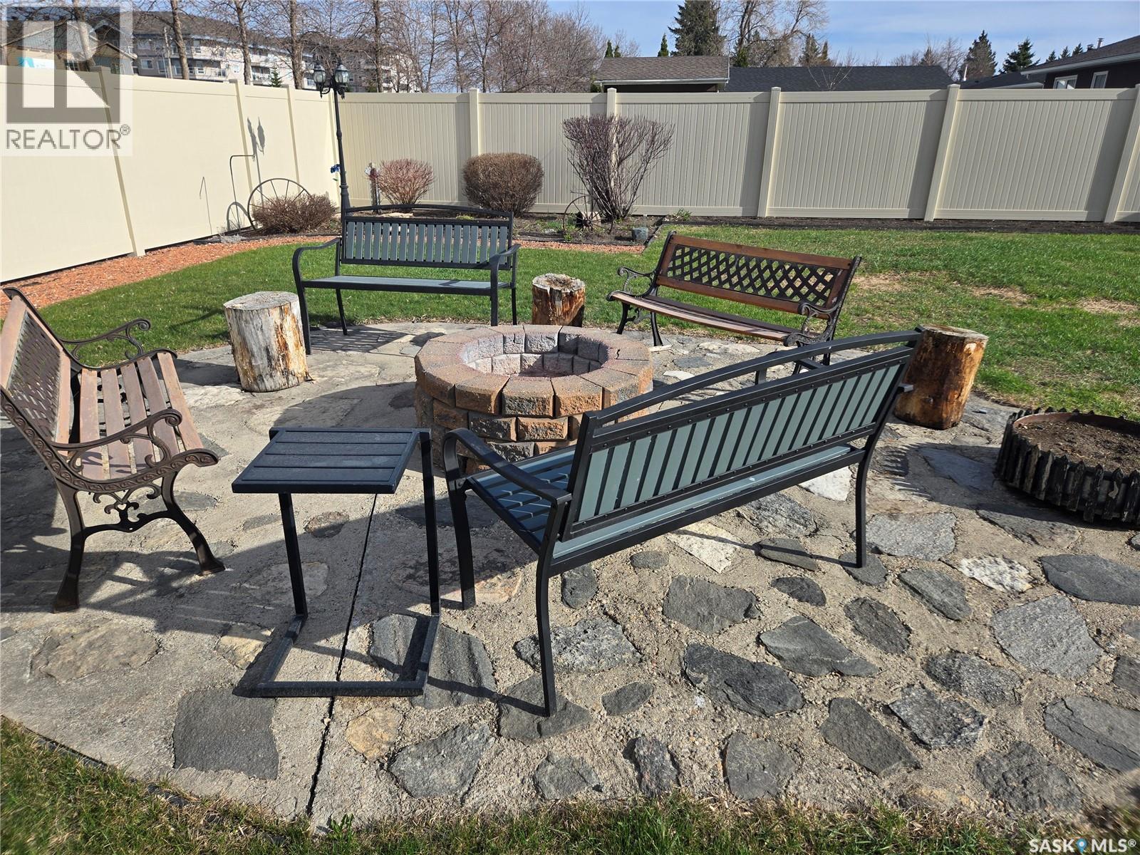 15 Mackenzie Drive, Yorkton, SK - Outdoor With Deck Patio Veranda
