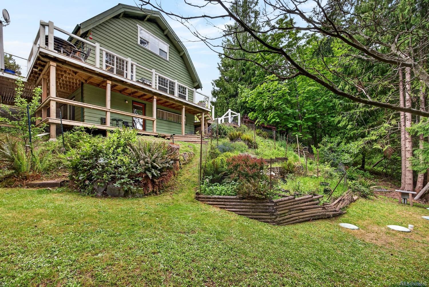 110 Forest Hill Pl, Salt Spring, BC