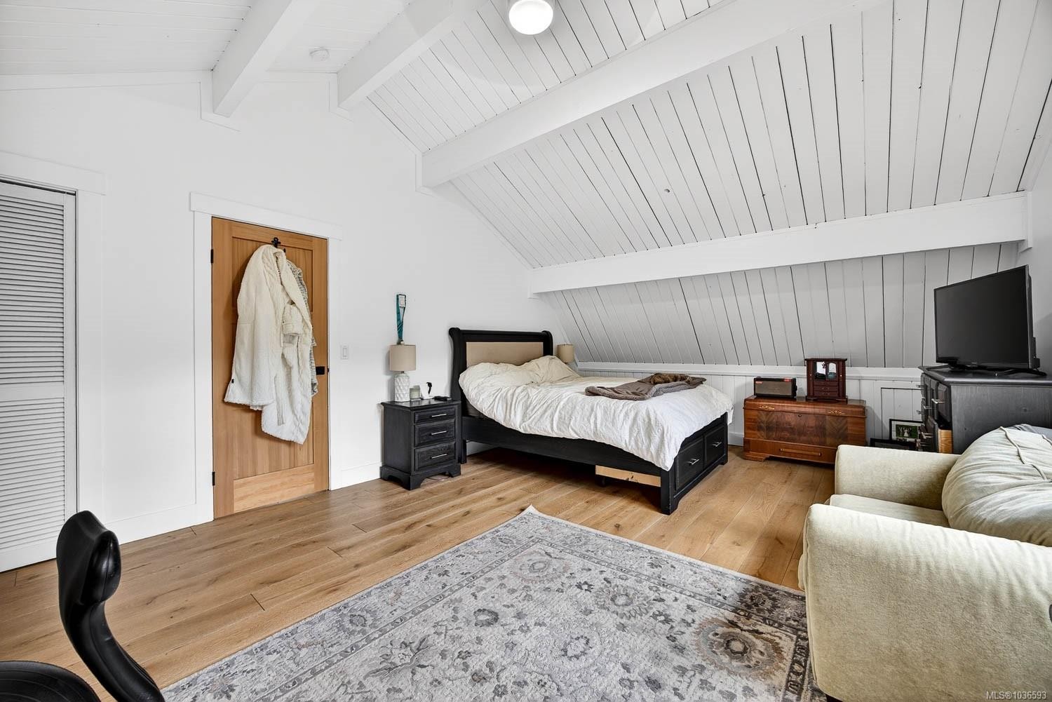 110 Forest Hill Pl, Salt Spring, BC