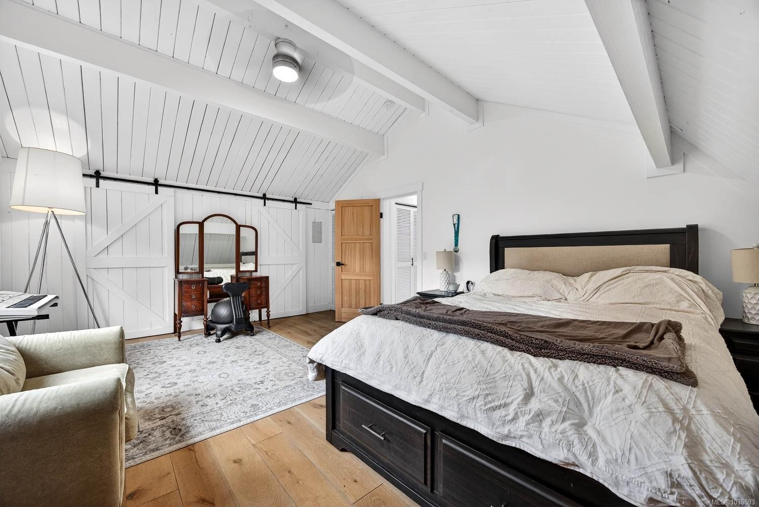 110 Forest Hill Pl, Salt Spring, BC
