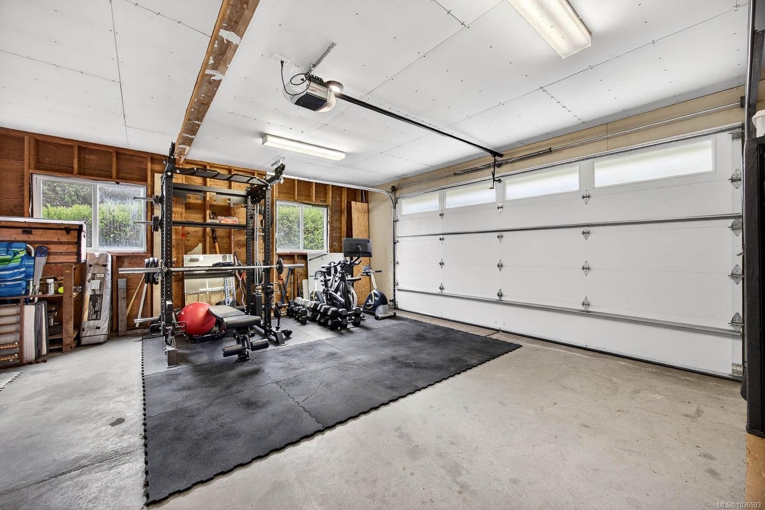 110 Forest Hill Pl, Salt Spring, BC