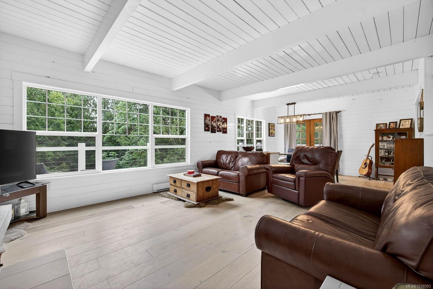 110 Forest Hill Pl, Salt Spring, BC