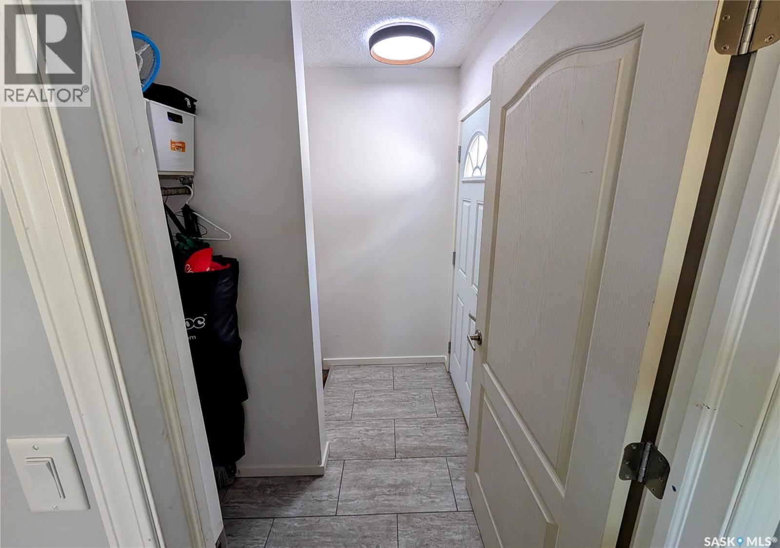 110 Paynter Crescent, Regina, SK - Indoor Photo Showing Other Room