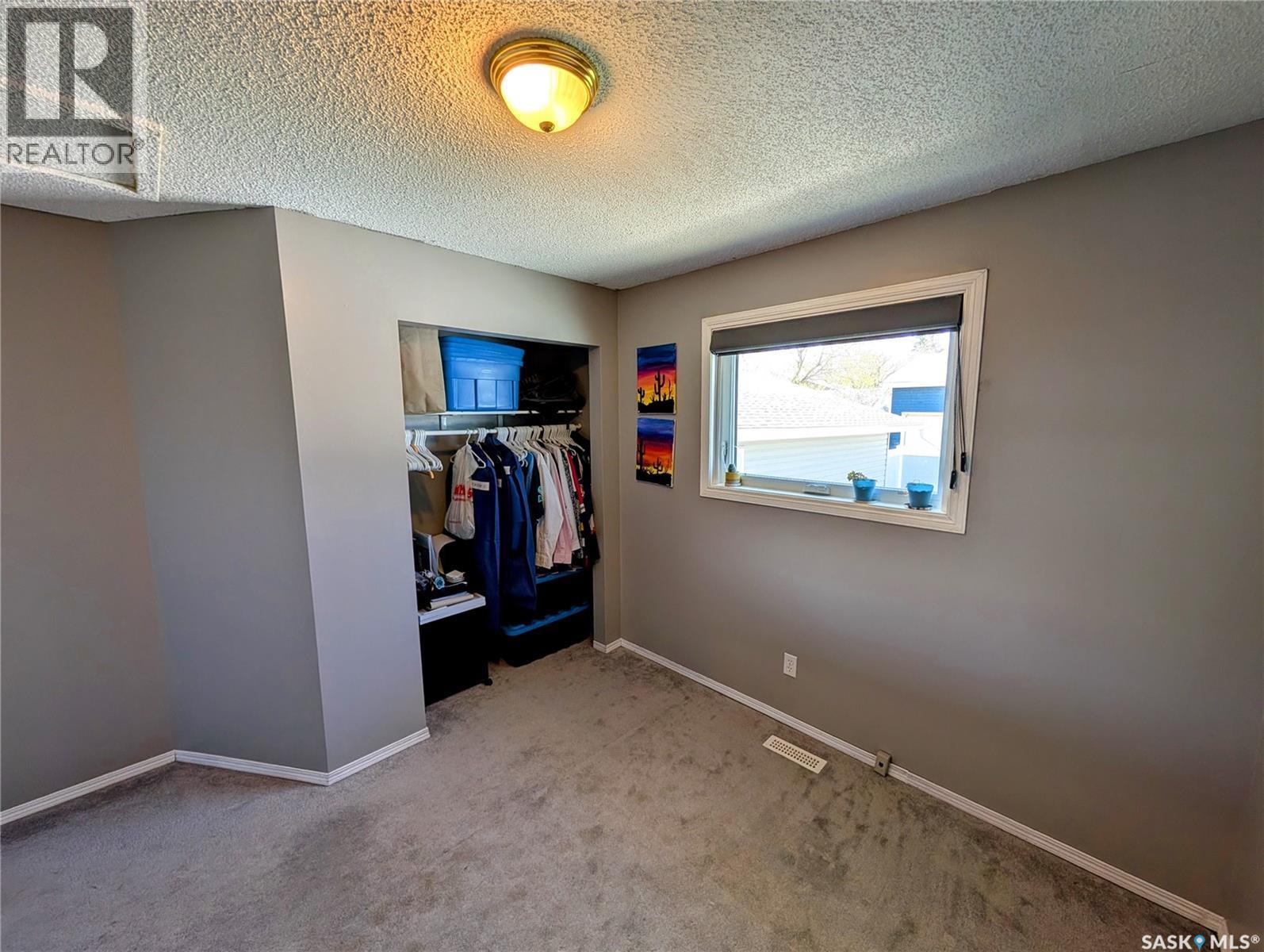 110 Paynter Crescent, Regina, SK - Indoor Photo Showing Other Room