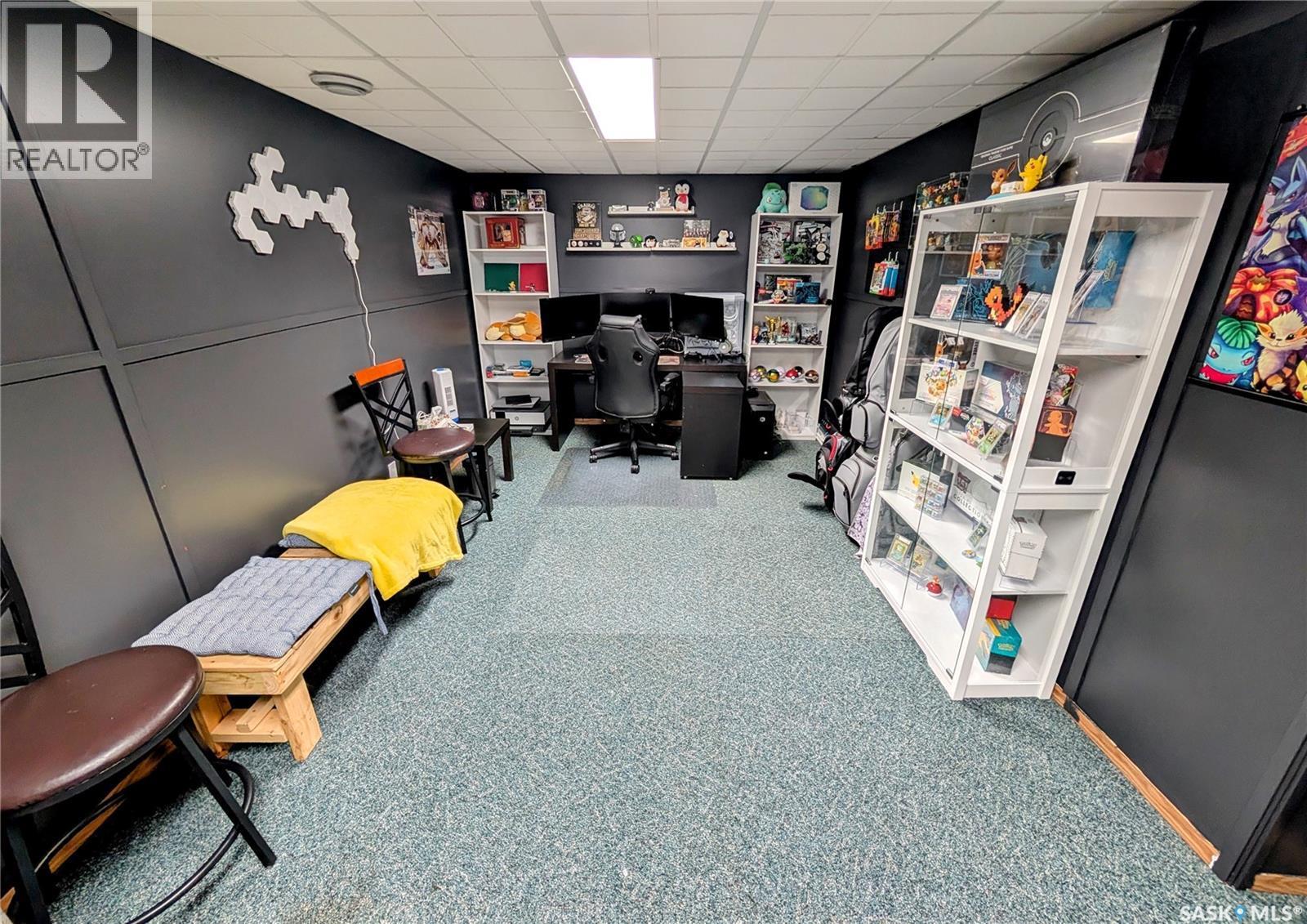 110 Paynter Crescent, Regina, SK - Indoor