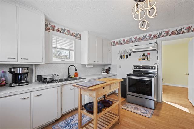 4 Third Ave, Letellier, MB