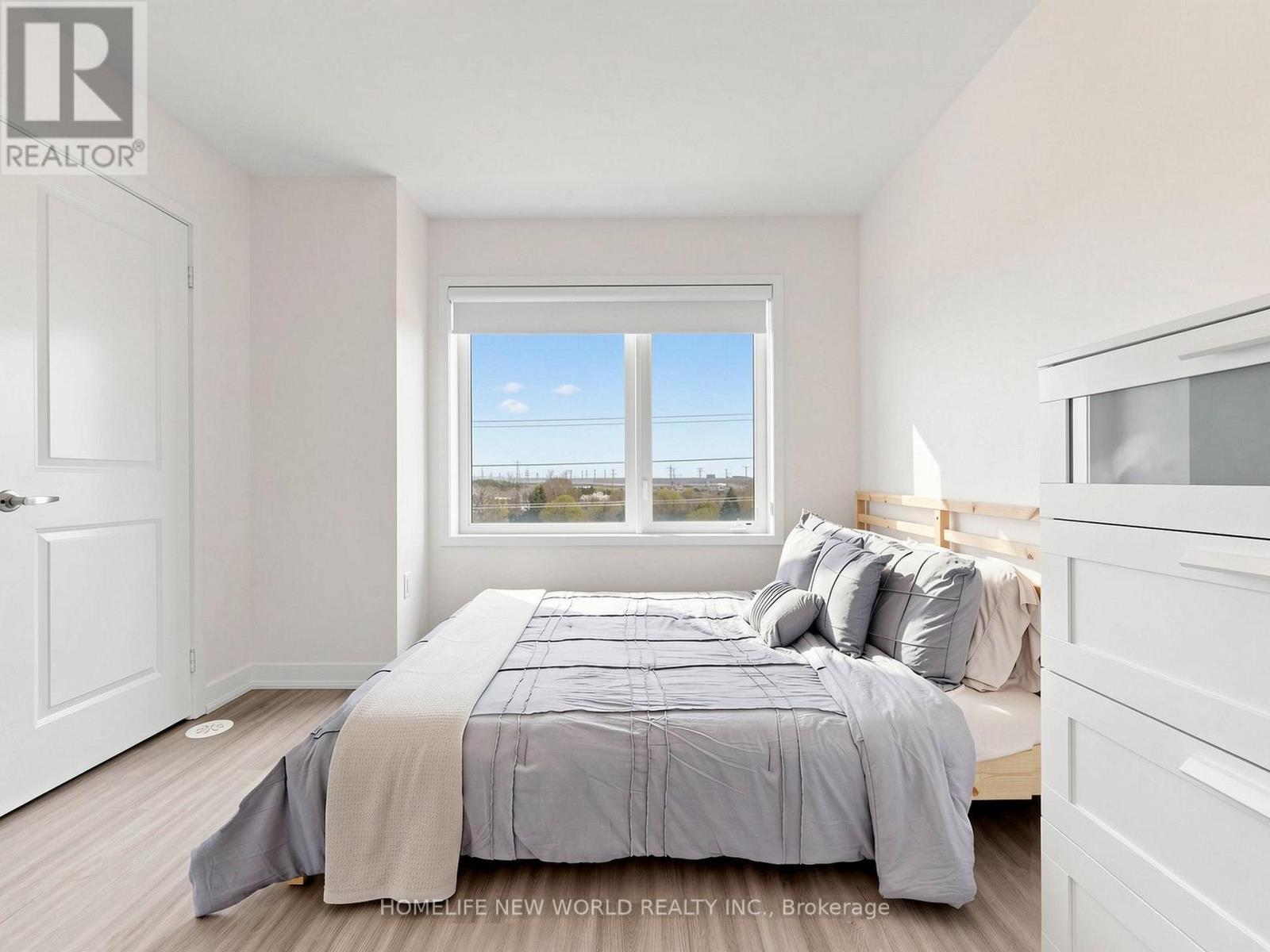 218 - 2550 Castlegate Crossing, Pickering, ON - Indoor Photo Showing Bedroom