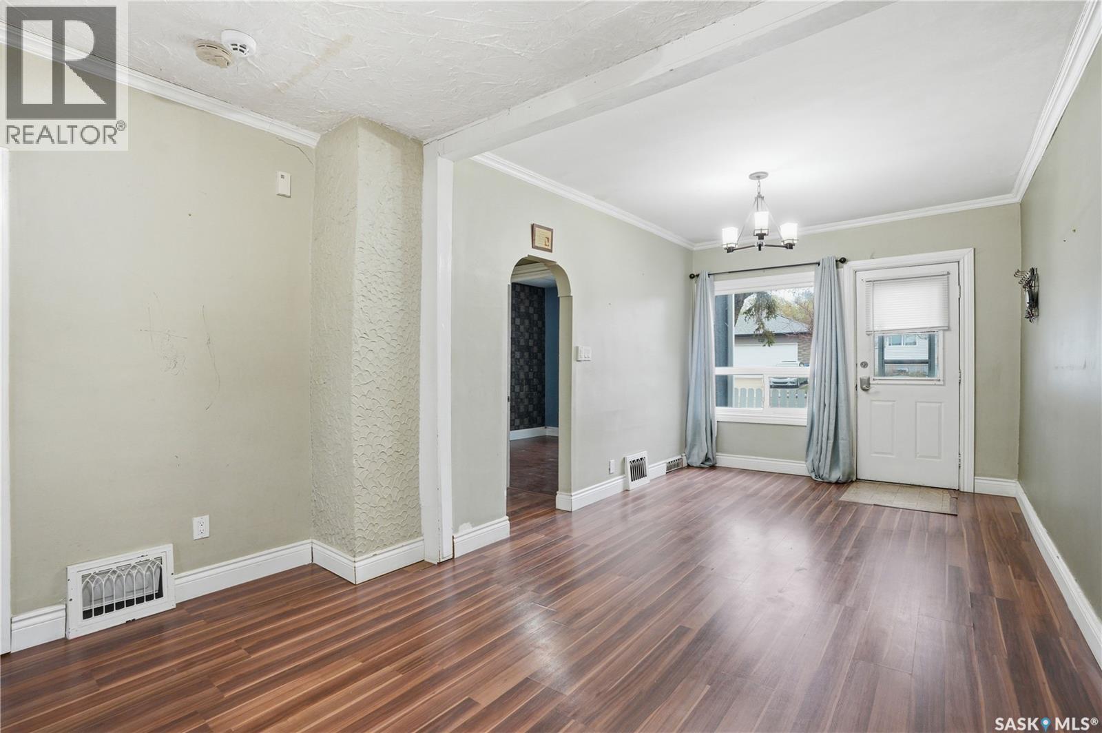 1115 J Avenue N, Saskatoon, SK - Indoor Photo Showing Other Room